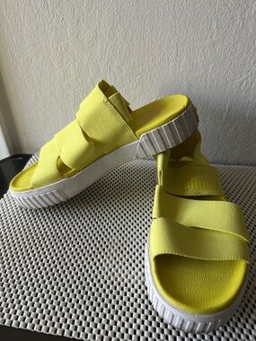 Puma Neon Yellow Elastic Strap Platform Slides